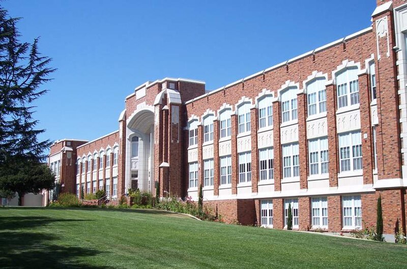 File:Smhs-sm-campus1.jpg