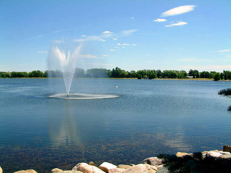 File:Henderson Lake.jpg