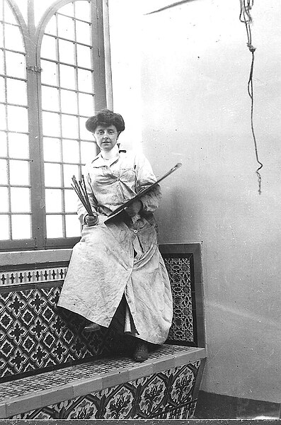 File:Mary Cameron, Painter, In her studio, probably in Spain.jpg