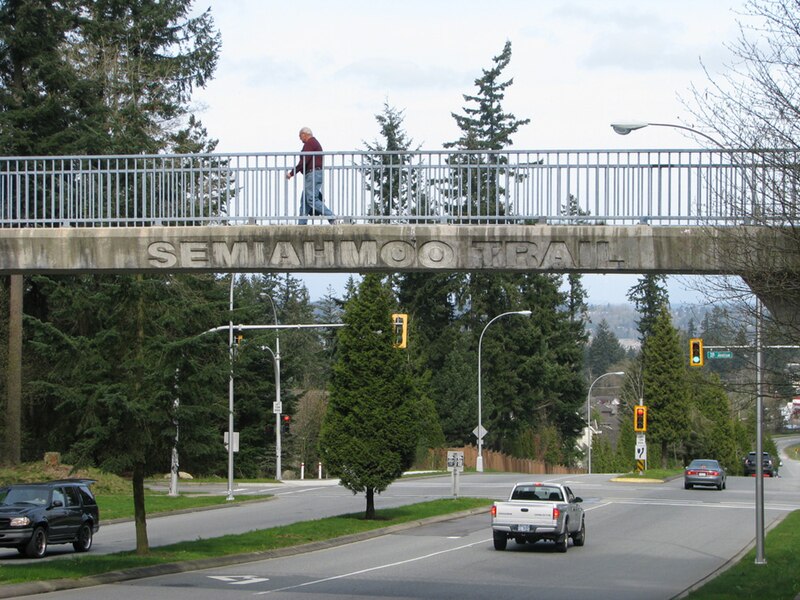 File:Semiahmootrailoverpass.jpg