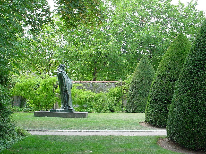 File:Rodin Garden.JPG