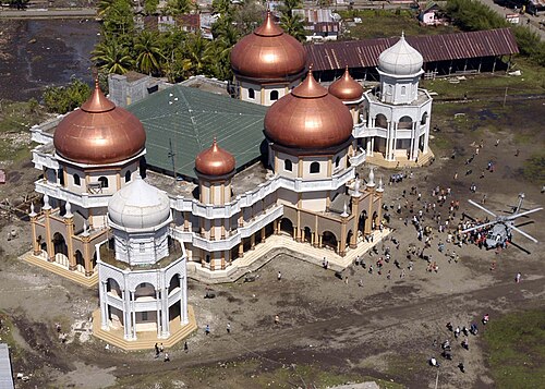 Sumatra meulaboh mosque