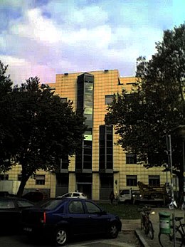 http://upload.wikimedia.org/wikipedia/en/thumb/4/4d/Bocconi-centroling.jpg/260px-Bocconi-centroling.jpg