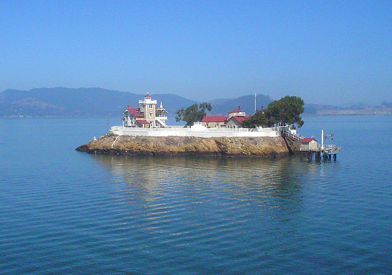 File:East Brother Island Lighthouse, San Pablo Bay, CA.jpg