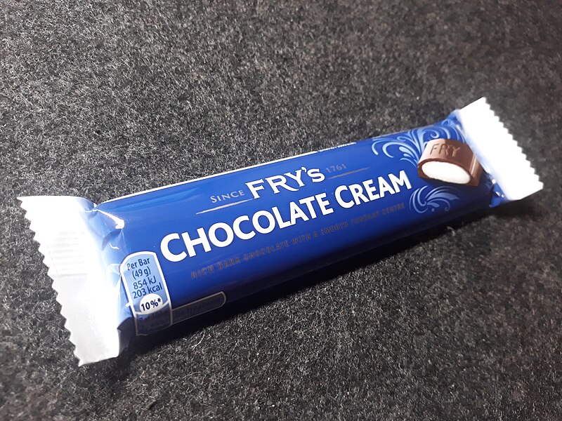 File:Fry's Chocolate Cream Chocolate Bar in current appearance.jpg