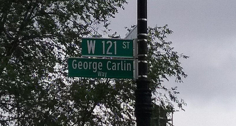 File:GeorgeCarlinWay.jpg