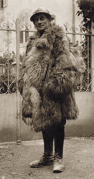 File:Maurice-Ravel-soldier-1916.jpg