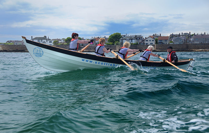 File:St Ayles Skiff off Anstruther.jpg