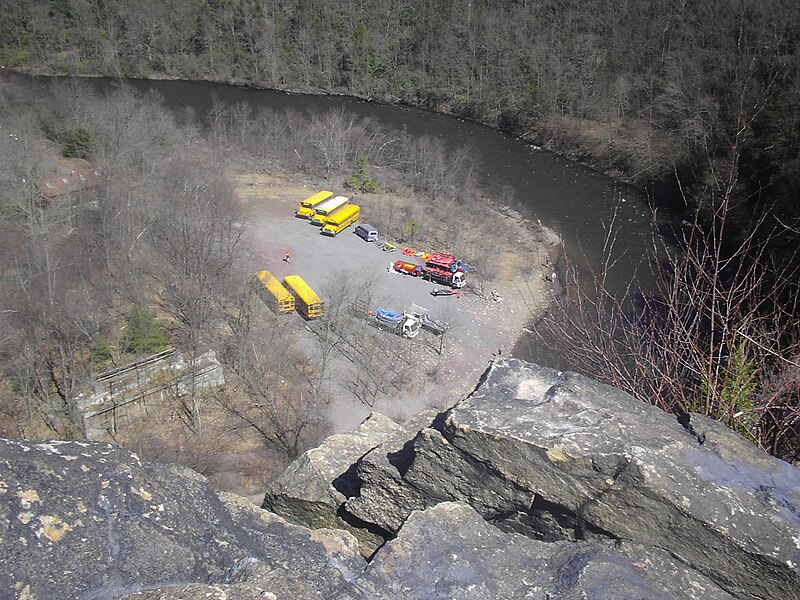 File:Lehigh Gorge State Park - April 21 2007.JPG