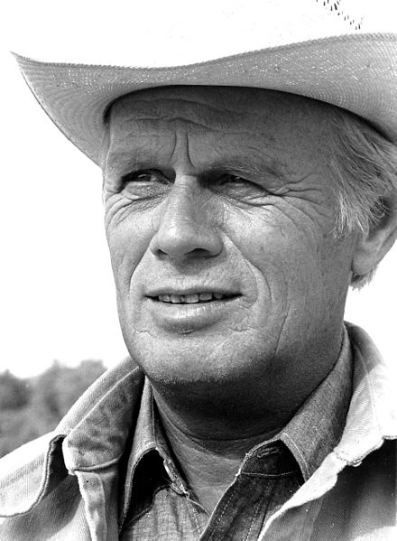 File:Richard Widmark - 1973.jpg