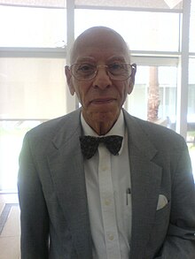 Dr. Oweiss in his classroom at the Georgetown School of Foreign Service in Qatar.JPG