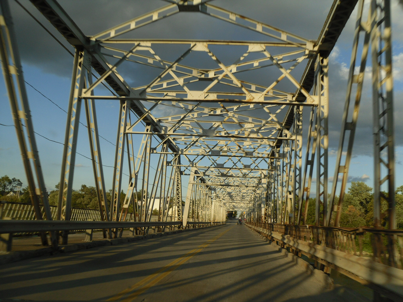 File:Cayuga bridge.png