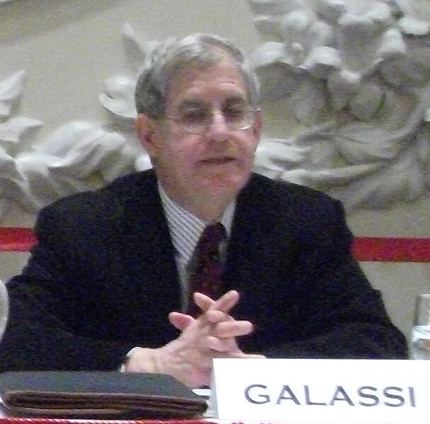 File:Jonathan Galassi 1-17-2011 New Yorker Grand Ballroom.JPG