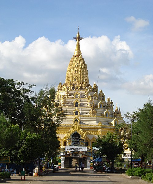 File:Buddha Tooth Relic Pagoda.JPG