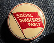 Pinback of the Social Democratic Party of America.jpg