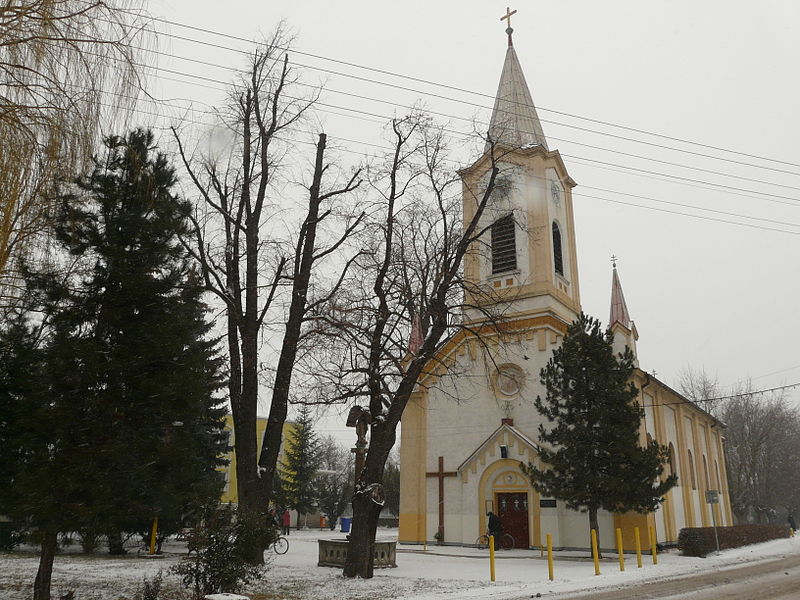 File:The church in Leopoldov - 3.JPG