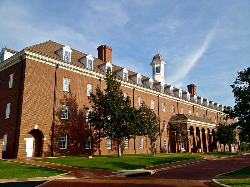 File:Spence Dormitory, Dallas Baptist University.jpg