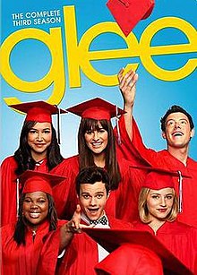 Glee Season 3.jpg