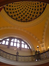 Ceiling of the Aston Webb building Hallaston.jpg