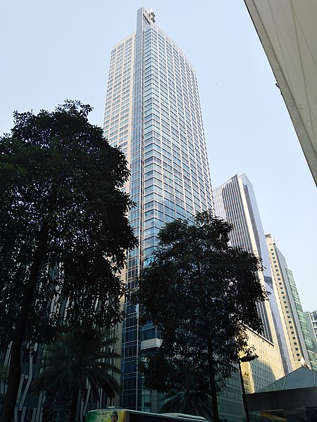 File:Pbcom Tower March 2019.jpg