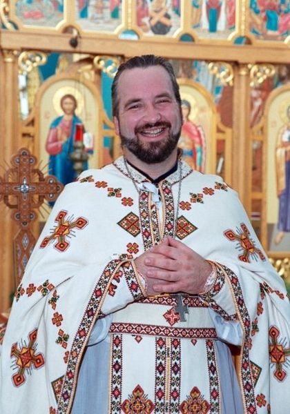 File:Fr. Pavlo Smiling.jpg