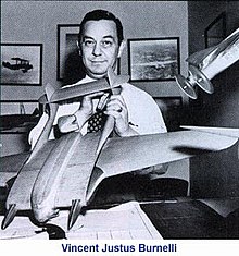 Vincent Burnelli 1940 circa.jpg