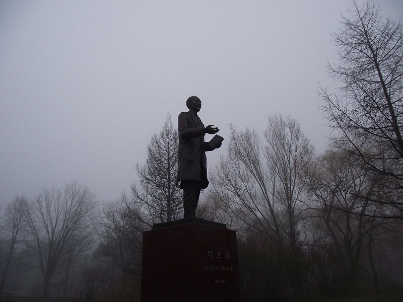 File:Scholfield statue toronto.JPG