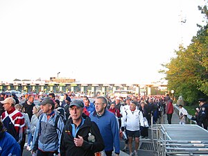 Runners before the race at Verrazano-Narrows B...