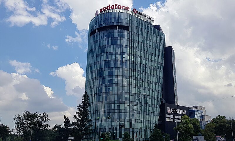 File:2019 Charles de Gaulle Plaza, Bucharest (2).jpg