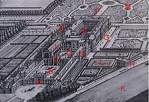 Hampton Court Palace, with marked reference points referred to on this page. A: West Front & Main Entrance; B: Base Court; C: Clock Tower; D: Clock Court, E: Fountain Court; F: East Front; G: South Front; H: Banqueting House; J: Great Hall; K: River Thames; L: Pond Gardens; M: East Gardens; O: Cardinal Wolsey's Rooms; P: Chapel. Hampton Court Key.jpg