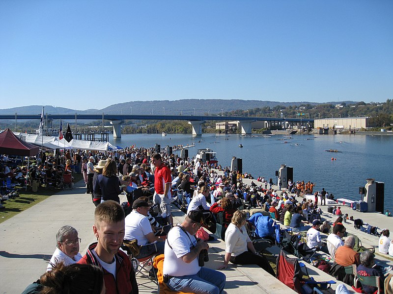 File:Head of the Hooch 2008 Stands and Finish.jpg