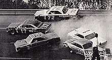 Charlie Glotzbach (72) avoided this incident and finished fourth.