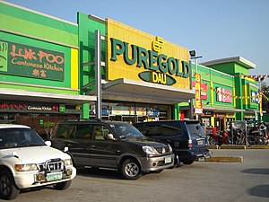 Front of Puregold Dau taken from an angle.