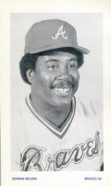 Донни Мур 1984 Atlanta Braves photo card.jpg