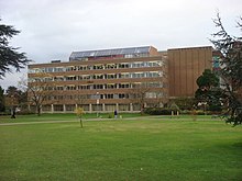 The University Library on the Whiteknights Campus Reading University Main Library on Whiteknights Campus.JPG