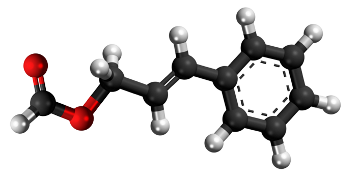 Dosiero:Cinnamyl formate 3D.png