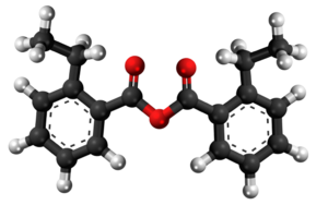 2-Etilbenzoata anhidrido