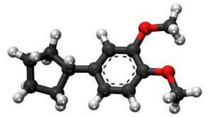 4-Ciklopentilveratrolo