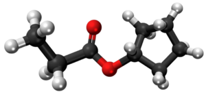 Ciklopentila propionato