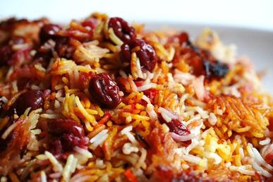 پرونده:Persian-sour-cherry-saffron-rice-polow.jpg