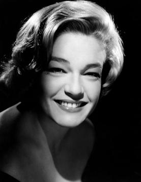 پرونده:Simone signoret photo.jpg