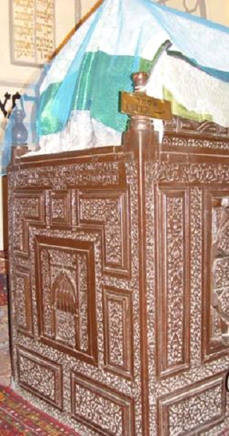 پرونده:Esther’s sarcophagus.png