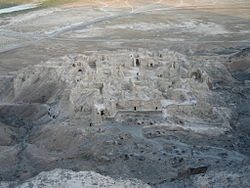 قلعه کافرها واقع در کوه خواجه