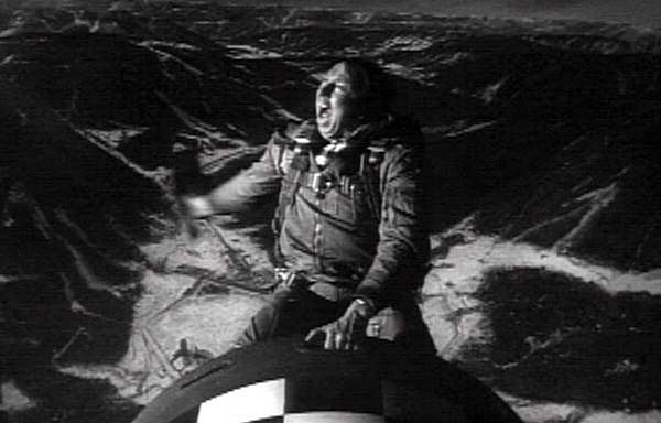 Tiedosto:Slim-pickens riding-the-bomb-1-.jpg