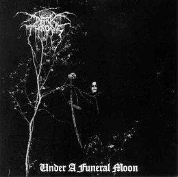 Studioalbumin Under a Funeral Moon kansikuva