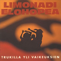 Studioalbumin Trukilla yli vaikeuksien kansikuva