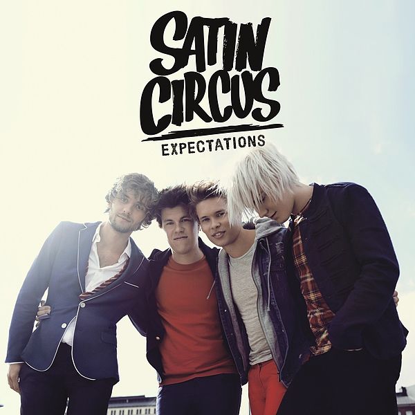 Tiedosto:Satin-circus-expectations.jpg