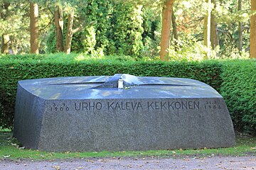 Urho Kekkosen hautamuistomerkki, 1987, Helsinki.