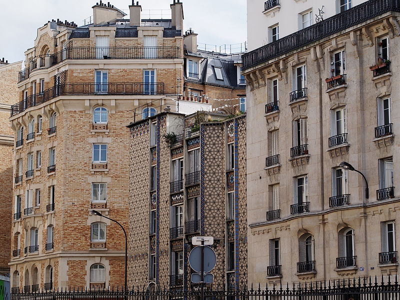 Fichier:Immeuble Deneux - 185 rue Belliard (Paris).JPG
