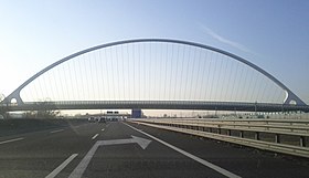 Le pont Central vue de l'autoroute A1 le 25 février 2012.